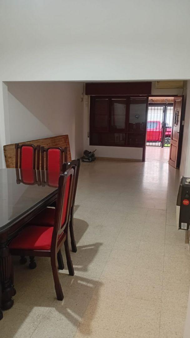 Foto de Venta de Casa JAVIER DE LA ROSA 1300, imagen 3