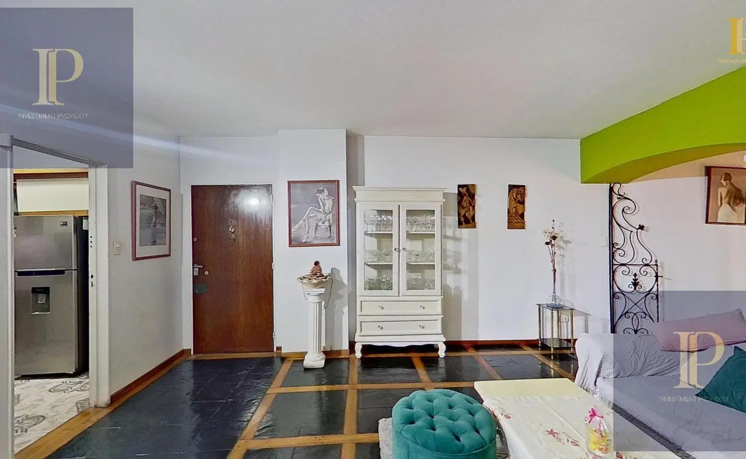Departamento 4 ambientes con 2 patios, parrilla y cochera 4