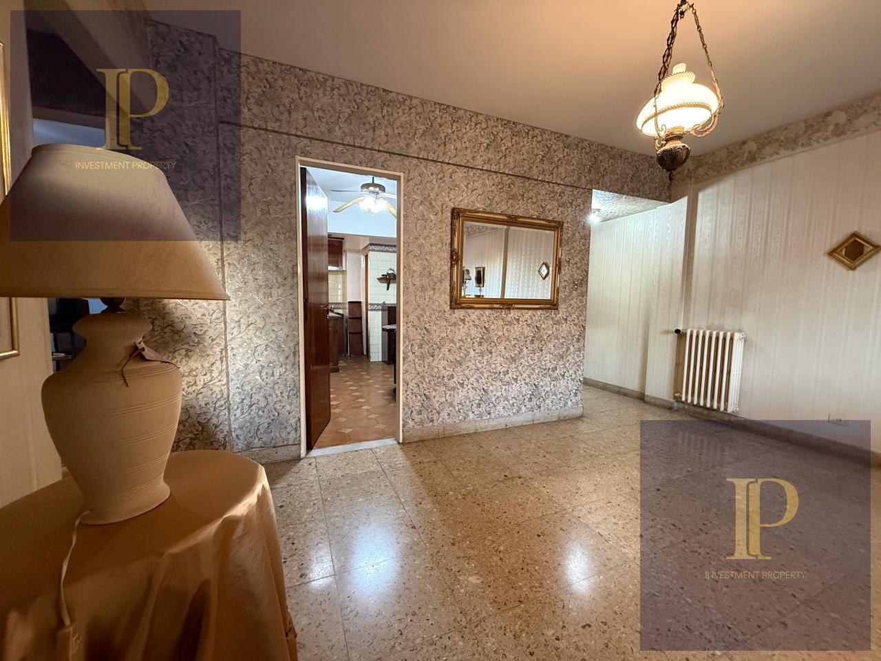 Venta departamento 3 a,mbientes en Avellaneda centro