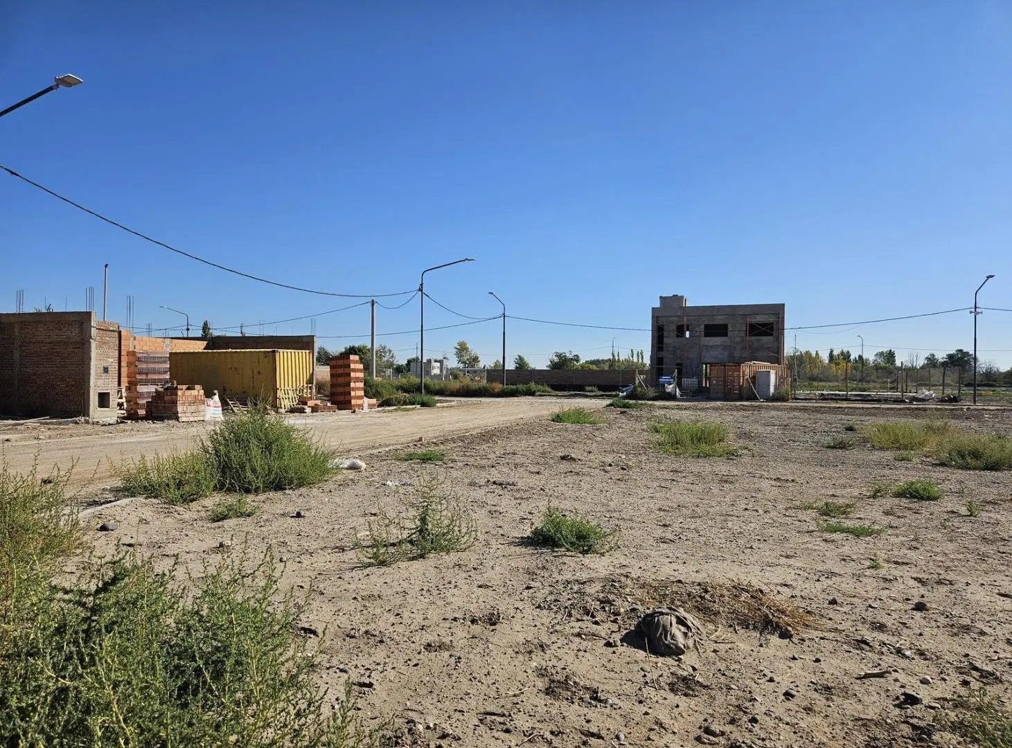 Terreno en Valentina Norte, Acacias Barrio Parque 2