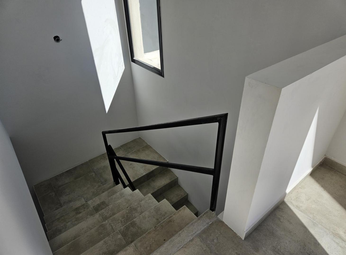 Foto de Venta de dúplex tres dormitorios Barrio Confluencia, imagen 3