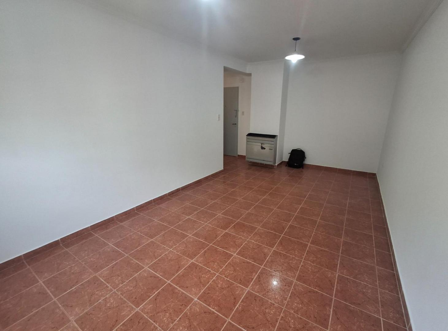 Foto de DEPARTAMENTO DE 2 DORMITORIOS EN ALQUILER EN NEUQUÉN CAPITAL, imagen 3