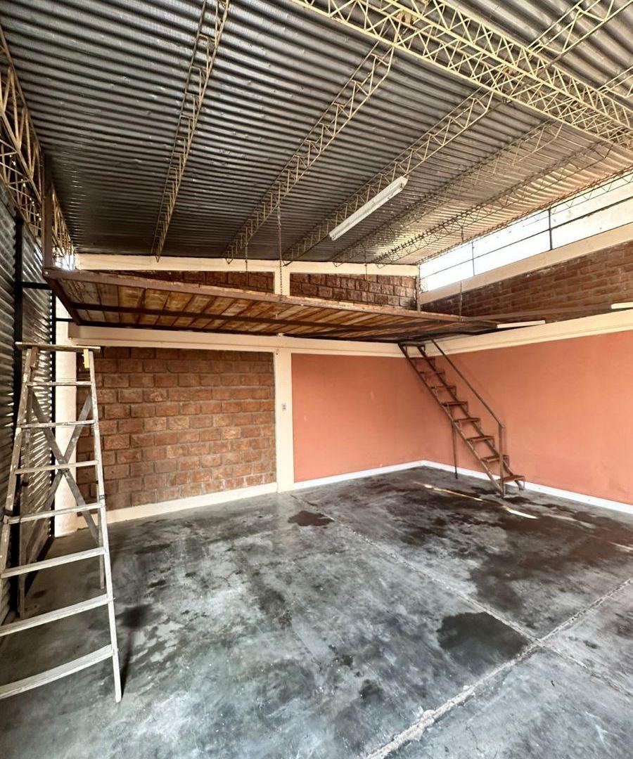 Foto de GALPON/ DEPOSITO EN ALQUILER EN GUAYMALLEN, imagen 3