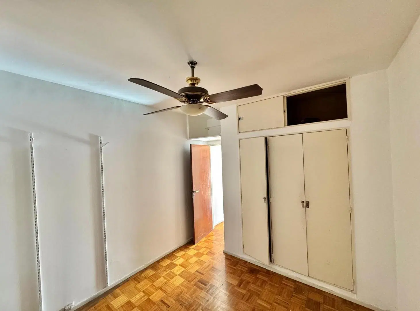 Departamento en venta 3 ambientes con dependencia Balvanera Luminoso! 5