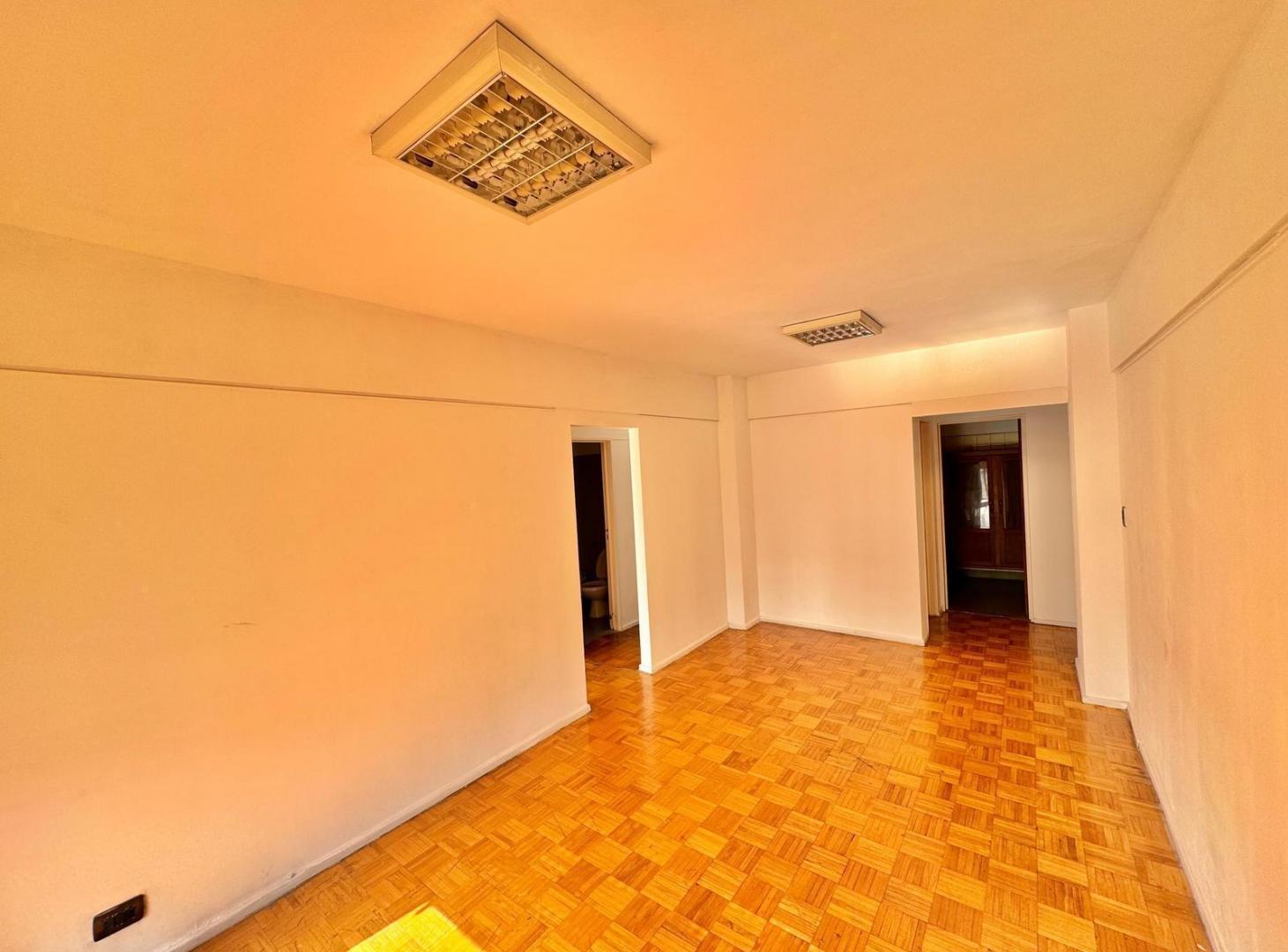 Foto de Departamento en venta 3 ambientes con dependencia Balvanera Luminoso!, imagen 2