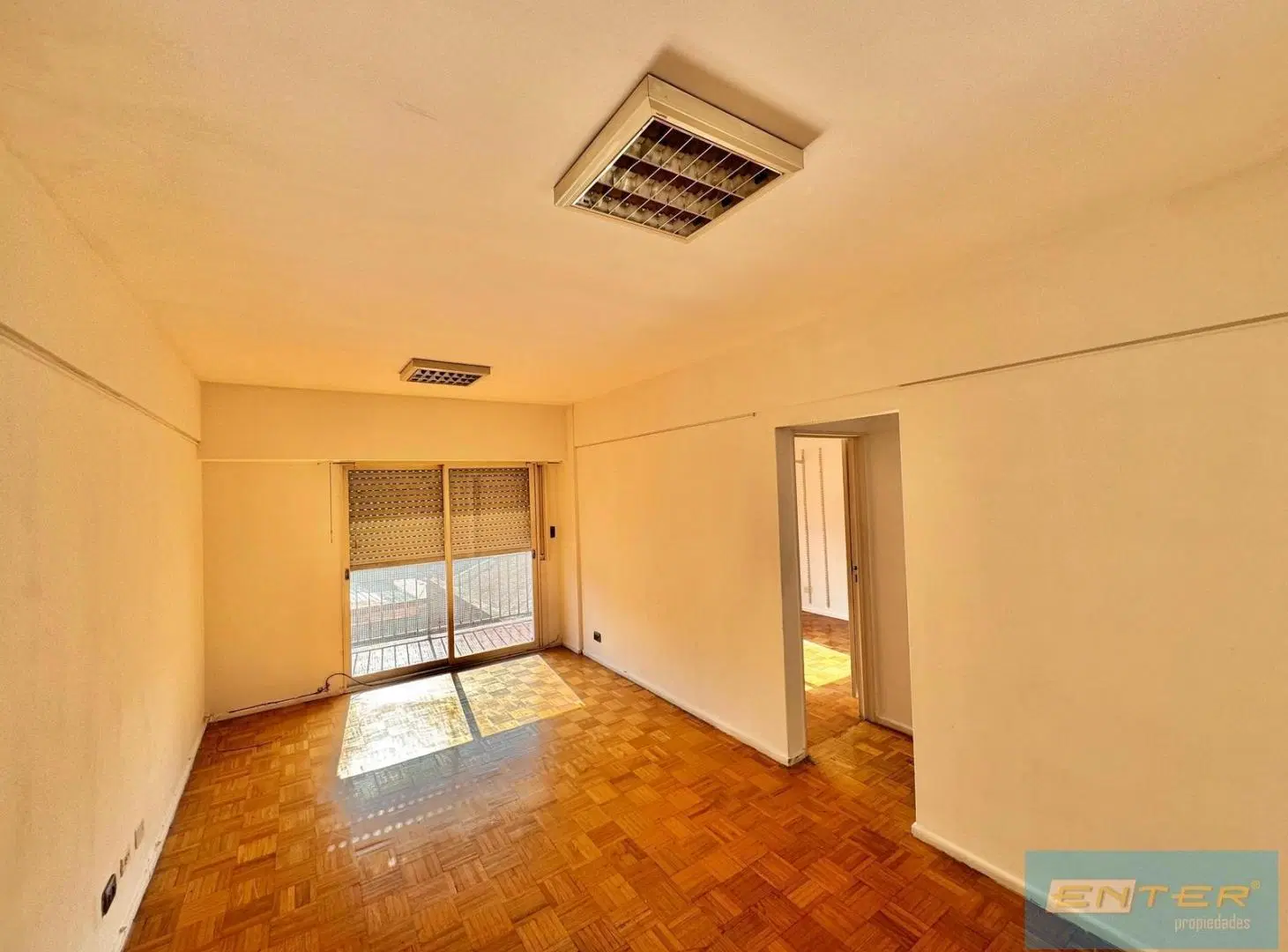 Departamento en venta 3 ambientes con dependencia Balvanera Luminoso! 4
