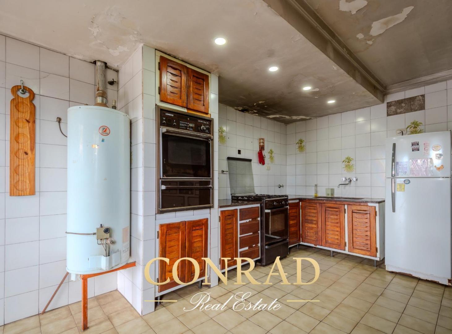 Foto de OPORTUNIDAD VENTA CASA 5 AMBIENTES - ZONA EL MARTILLO, imagen 1