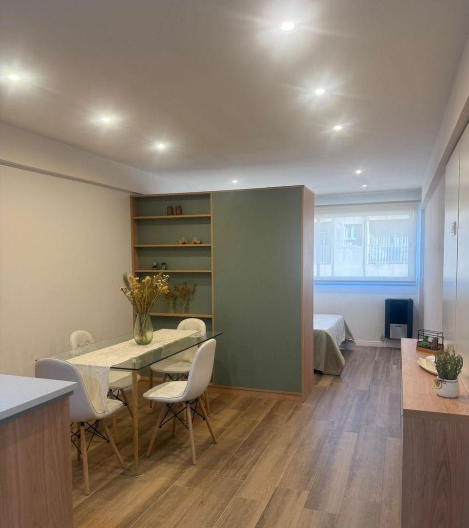 Foto de VENTA DEPARTAMENTO MONOAMBIENTE - ZONA MACROCENTRO, imagen 1