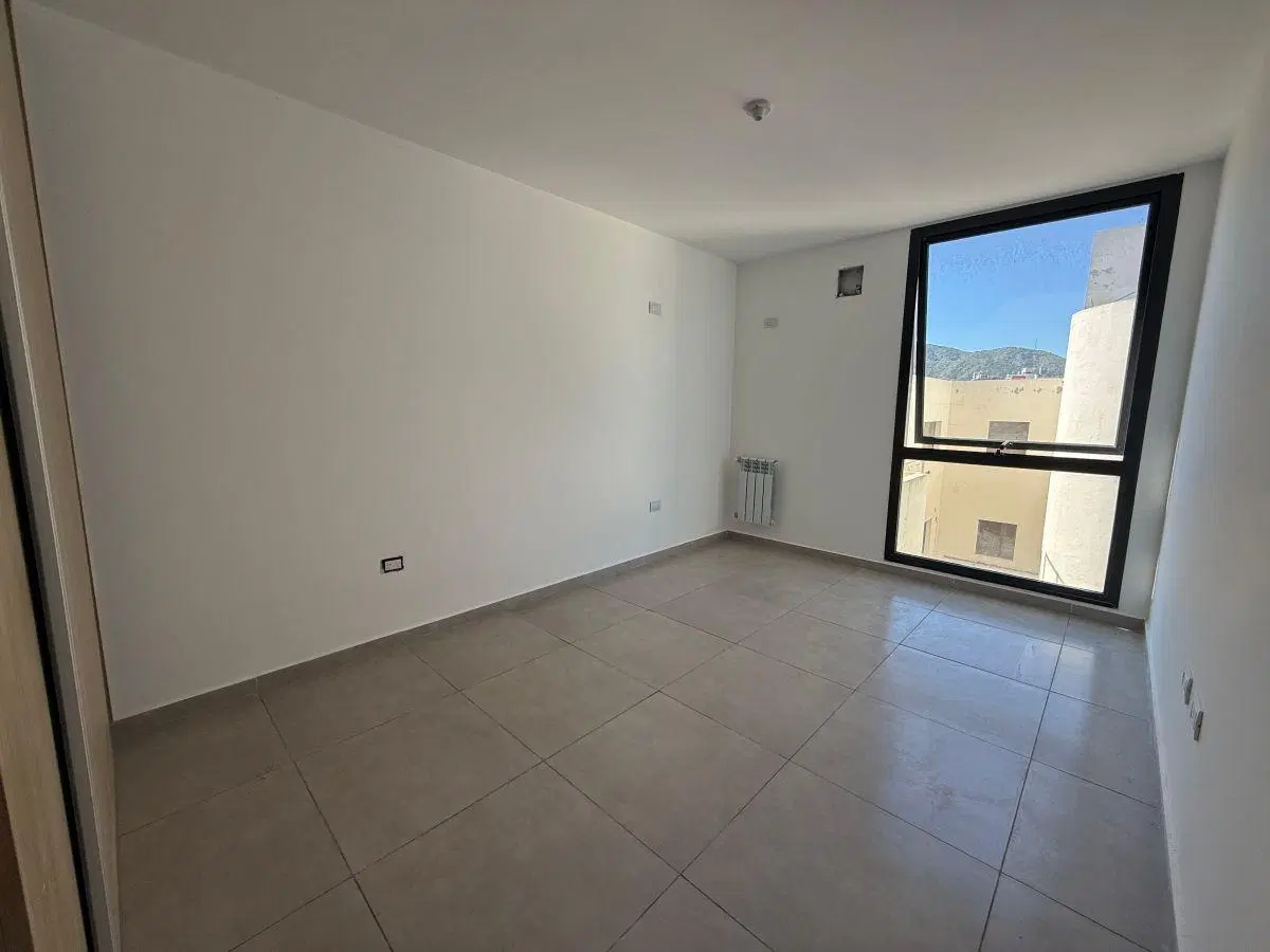 Departamento de 2 dormitorios en venta en Centro Viejo 4