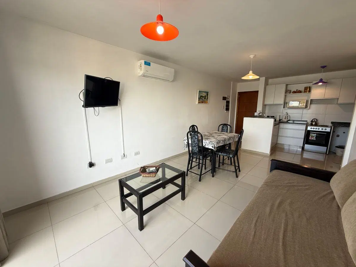 Departamento de 1 dormitorio en venta en Opera Fun 10mo piso + cochera 2