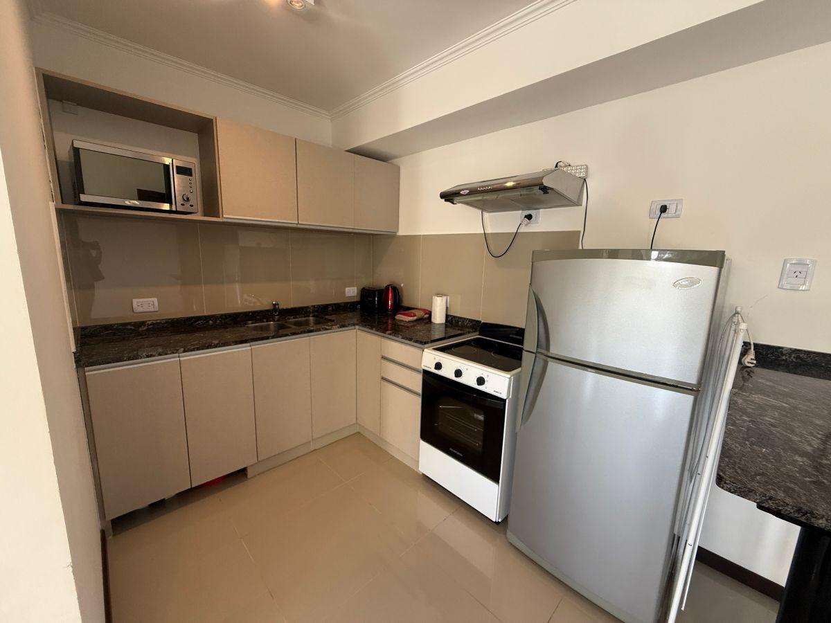 Foto de Departamento de 1 dormitorio en venta en Veneto Village de Categoría, imagen 3