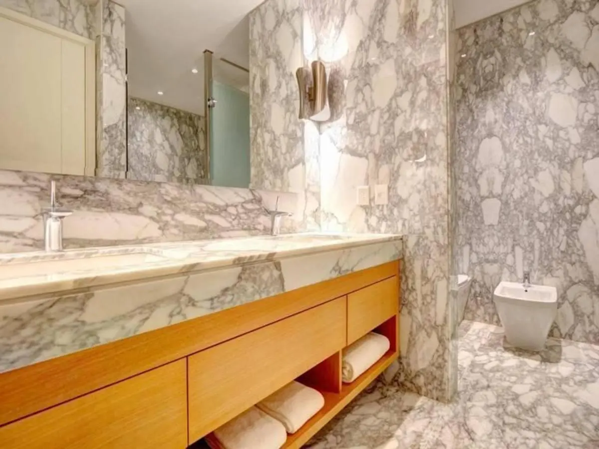 Departamento en alquiler en Alvear Tower 5