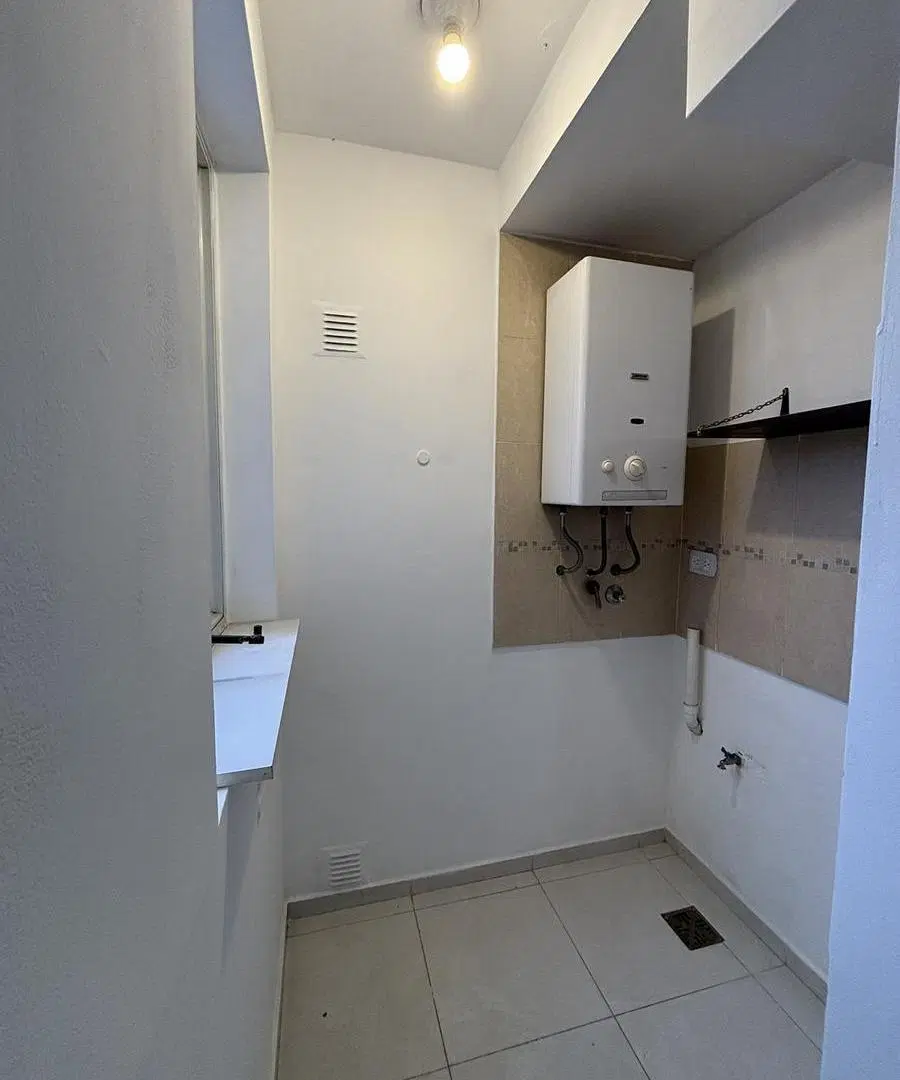 Departamento en Teodoro Fels 3