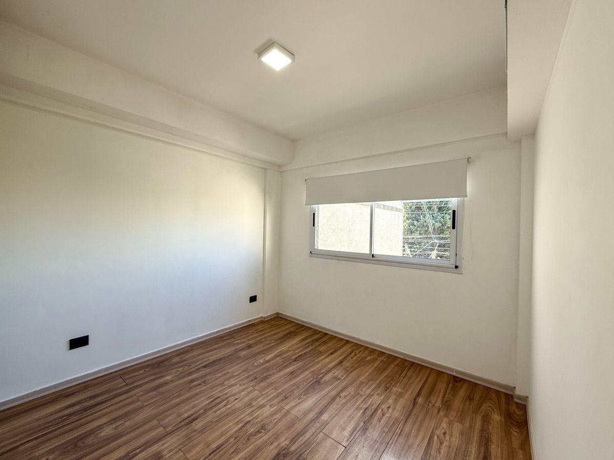 Foto de Impecable 2 amb con Terraza Privada y Cochera!, imagen 5