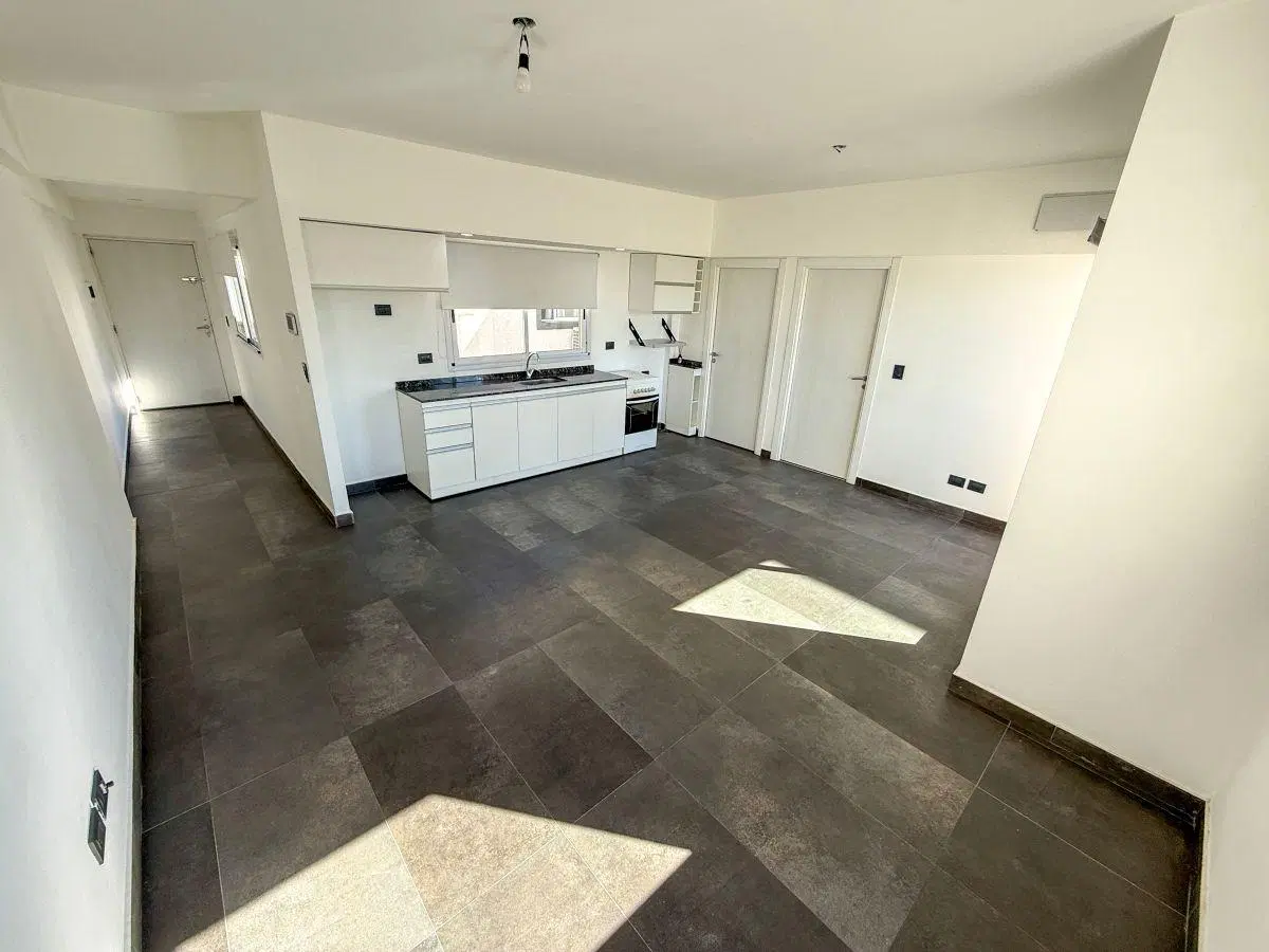 Impecable 2 amb con Terraza Privada y Cochera! 4