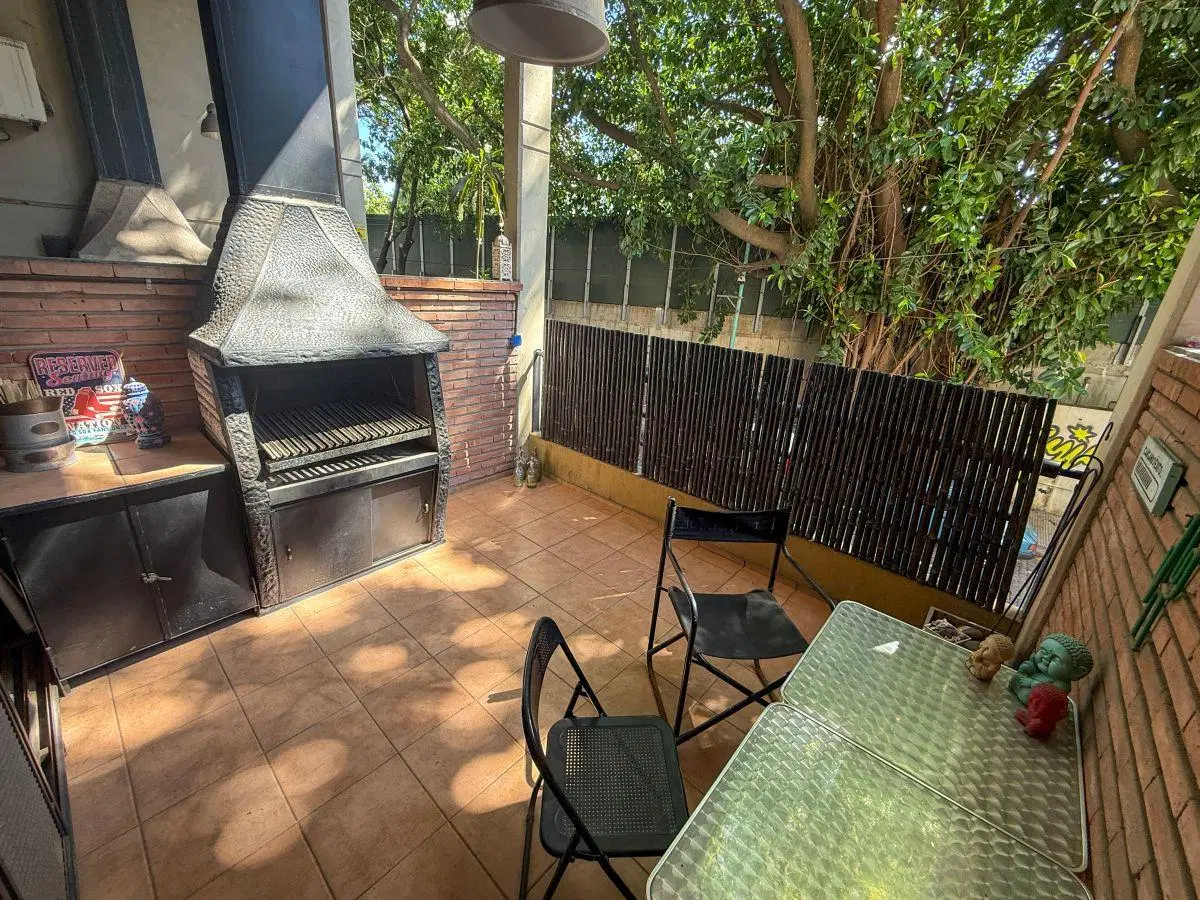 UNICO 2 Amb. C/parrilla Propia y Bajas Expensas, Toilette - Suite - Ubicación Premium 2