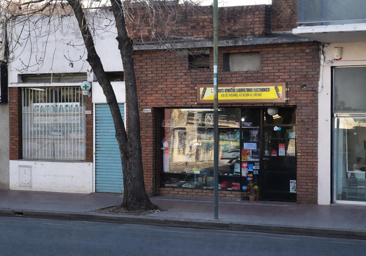 Alquiler Locales Supermercado Deposito Galpon Terreno Lote en Devoto
