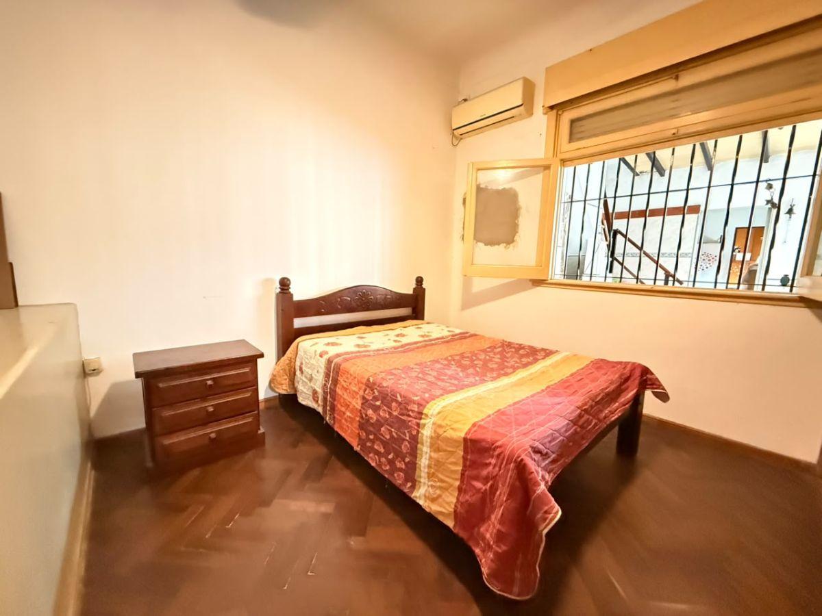 Foto de Venta Casa Chalet 5 ambientes en Parque Chas Cochera Parrilla, imagen 5