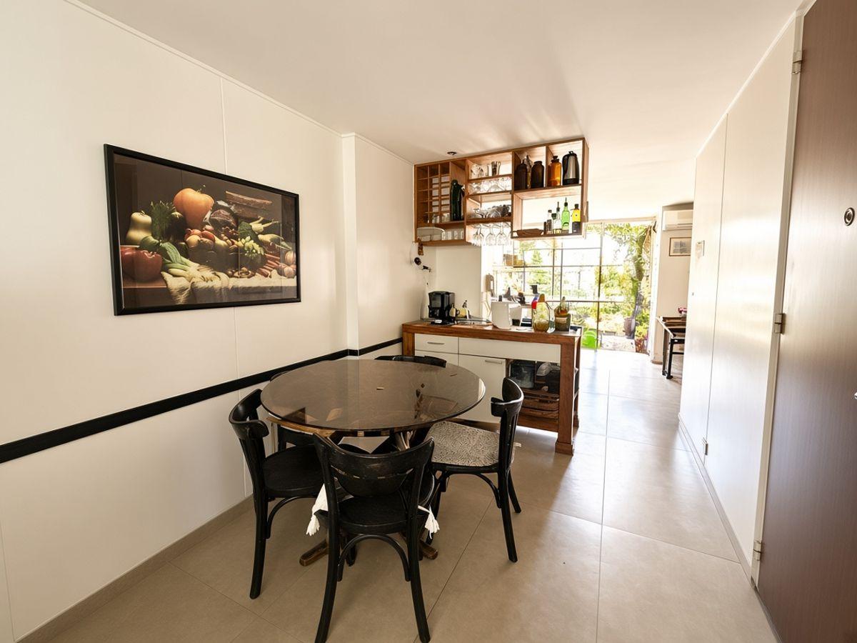 Foto de Venta Departamento 4/5 Ambientes Cochera Balcon Dependencia en Nuñez, imagen 2