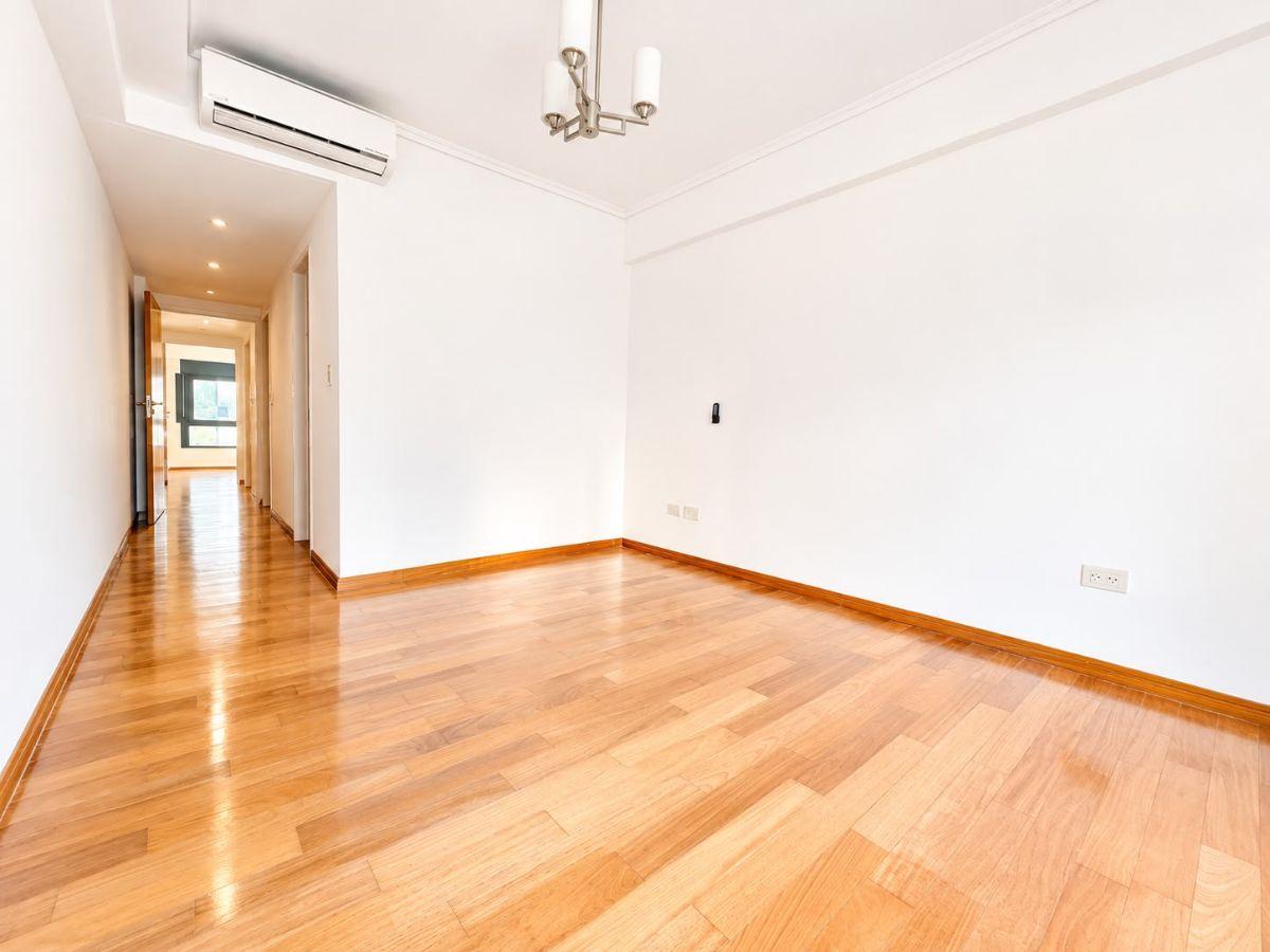 Foto de Venta Departamento de 4 Ambientes con Balcon Pileta Parrilla Belgrano, imagen 4