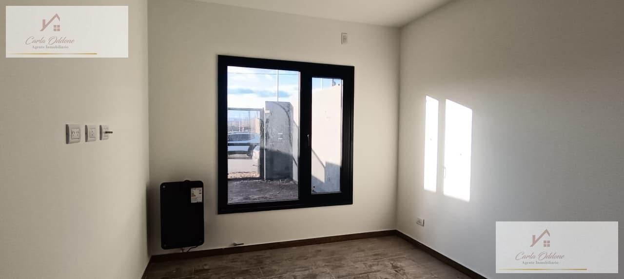 Foto de PH EN VENTA DE 2 DORMITORIOS EN "LOS CEDROS III", imagen 1