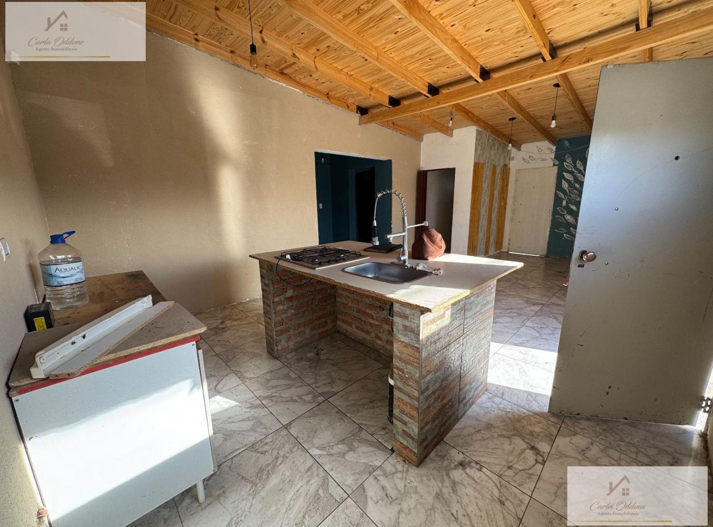 Foto de Venta Casa en General Fernández Oro, imagen 1