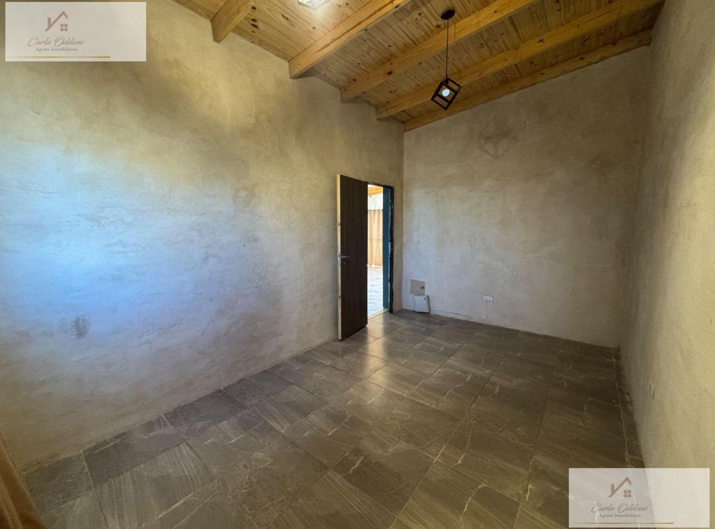 Foto de Venta Casa en General Fernández Oro, imagen 4