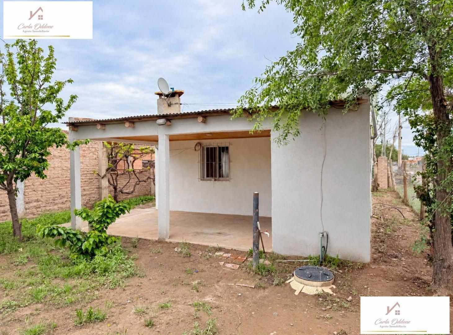 Foto de OPORTUNIDAD DE VENTA| CASA CON AMPLIO TERRENO| CENTENARIO, imagen 3