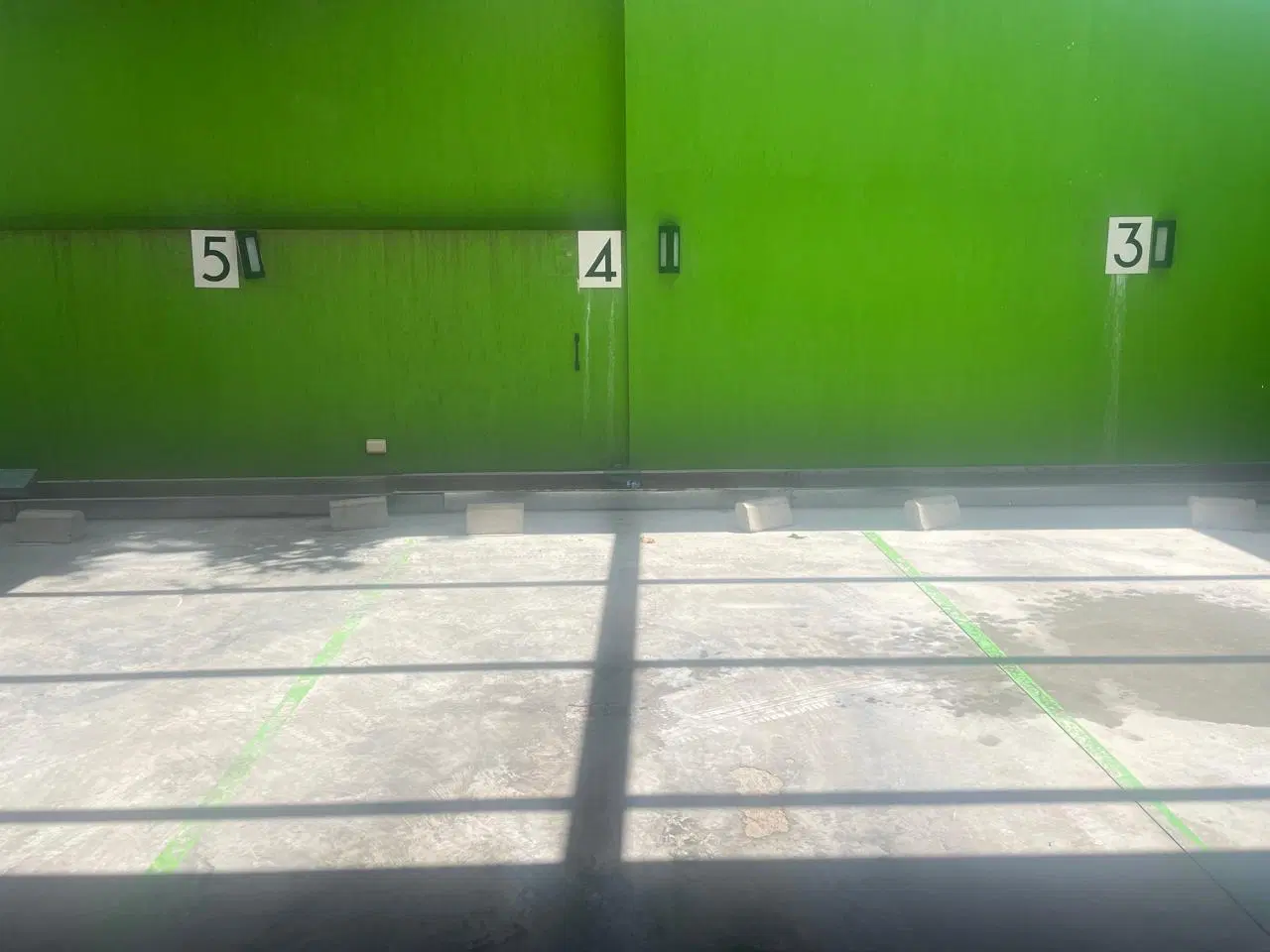 Cochera Rafaela Castellanos céntrica portón automático fácil acceso 3