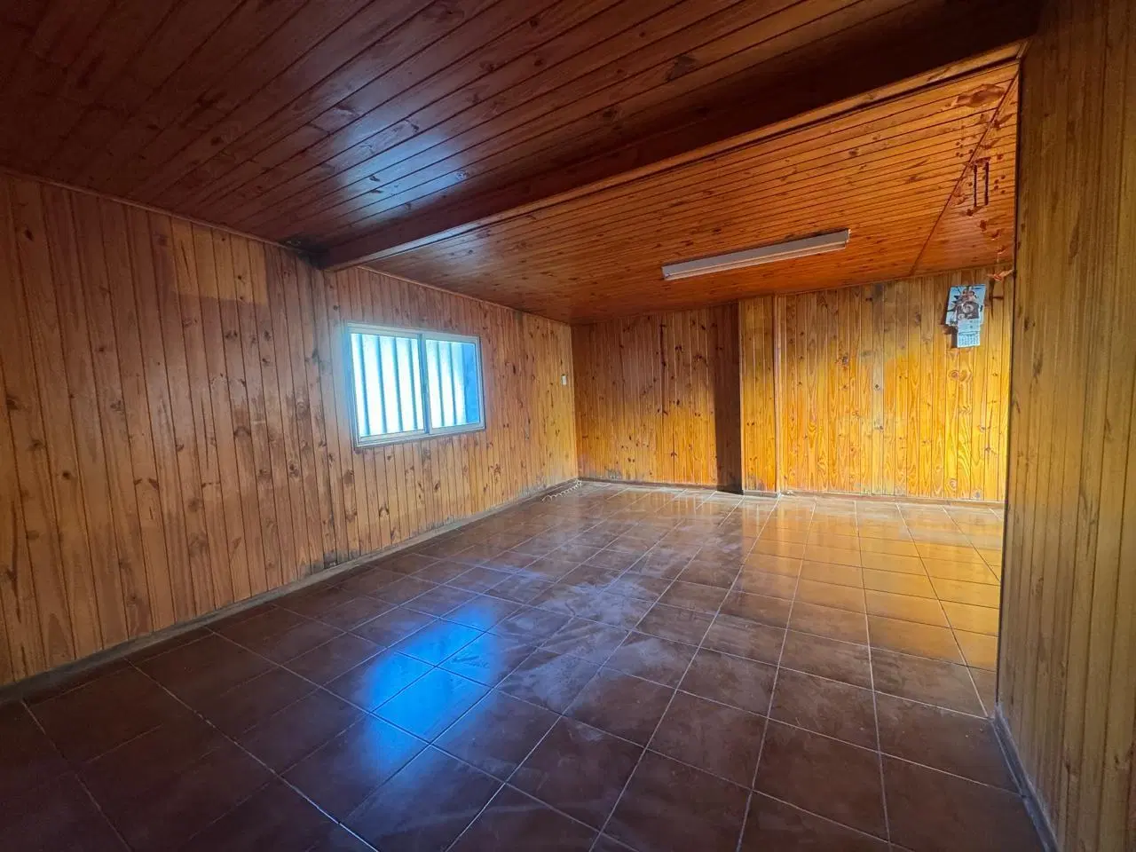 Casa en Bella Italia/Amplio terreno/dos dormitorios/a refaccionar/a metros R70 8