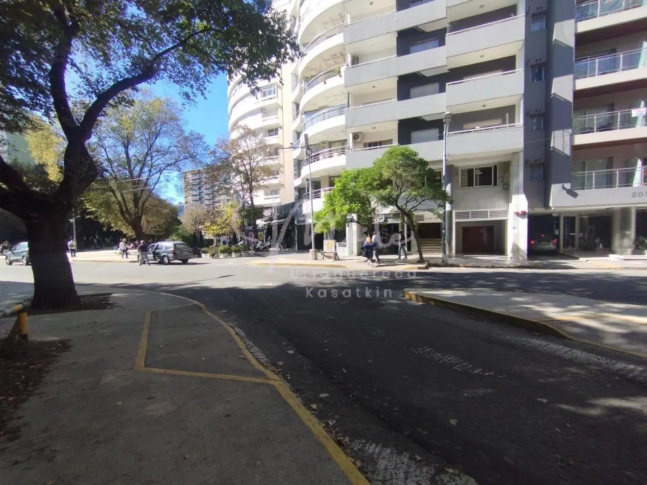 ALQUILER 24 MESES DEPARTAMENTO 2 AMBIENTES CON BALCON AL FRENTE ZONA CENTRO 4