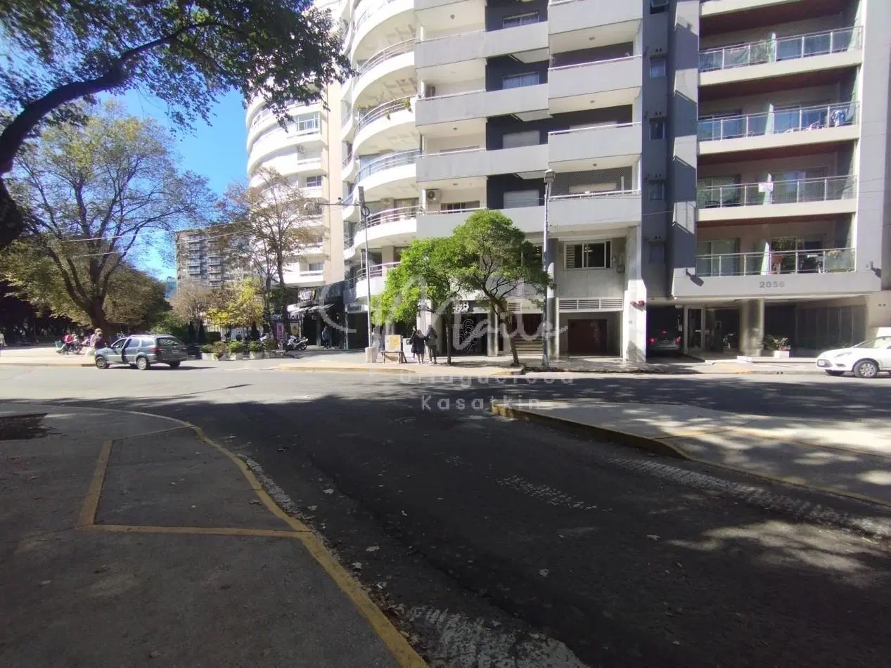 ALQUILER 24 MESES DEPARTAMENTO 2 AMBIENTES CON BALCON AL FRENTE ZONA CENTRO 5