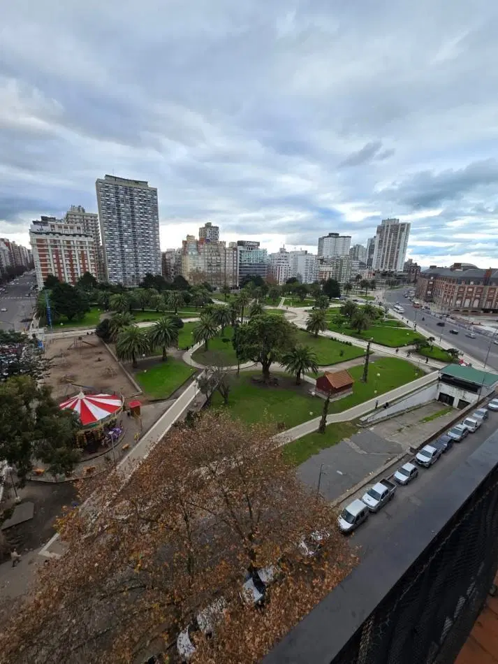 DEPARTAMENTO 3 AMB BALCON A LA CALLE PLAZA COLON 1