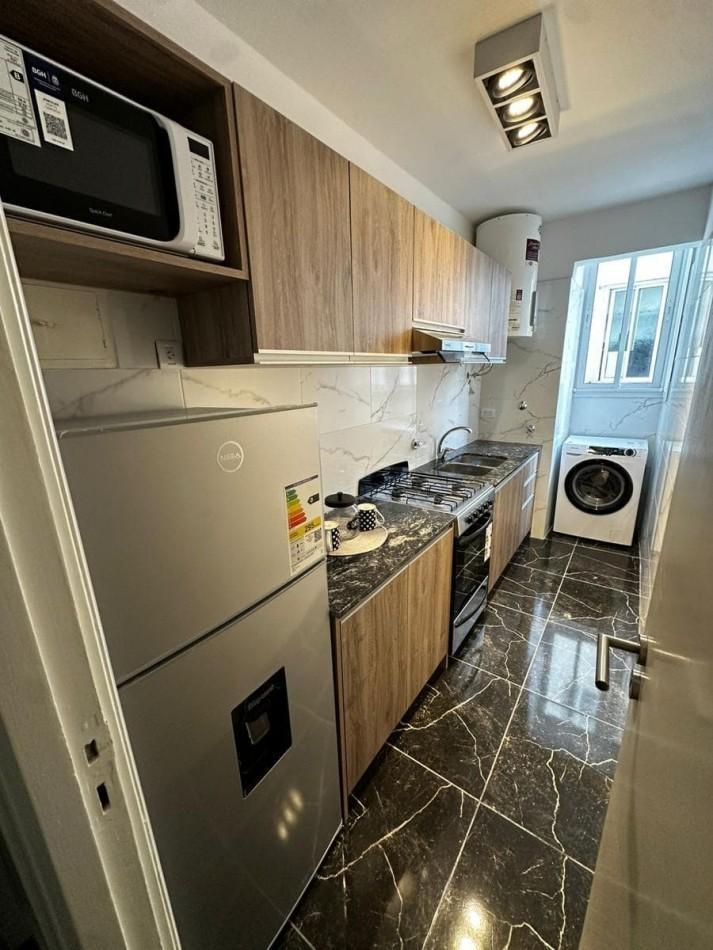 Foto de VENTA DEPARTAMENTO DOS AMBIENTESAL FRENTE CON BALCON RECICLADO CENTRO, imagen 4