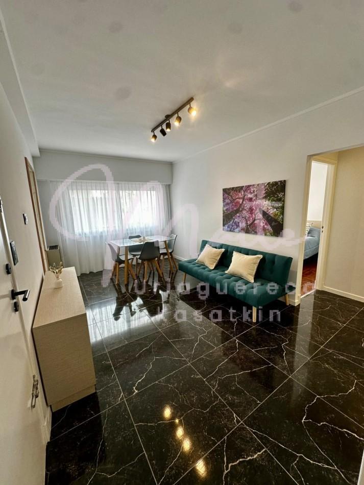 Foto de VENTA DEPARTAMENTO 3 AMBIENTES EXTERNO CON BALCON RECICLADO PLAZA MITRE, imagen 1