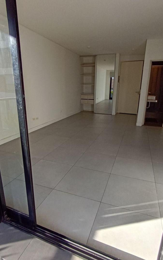 Foto de ALQUILER - MONOAMBIENTE - FRENTE y BALCON - ZONA FACULTADES, imagen 5