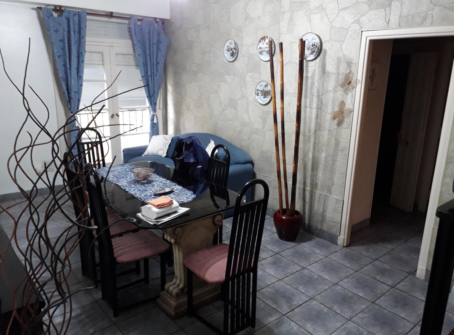 Foto de DUEÑO VENDE - PERMUTA DPTO TIPO PH 3 AMB CON DEPENDENCIA, imagen 2