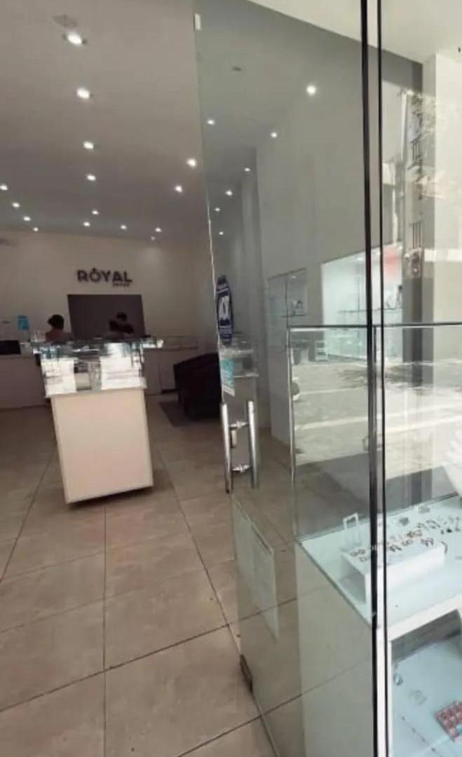 PEATONAL VENTA LOCAL COMERCIAL EN 9 DE JULIO