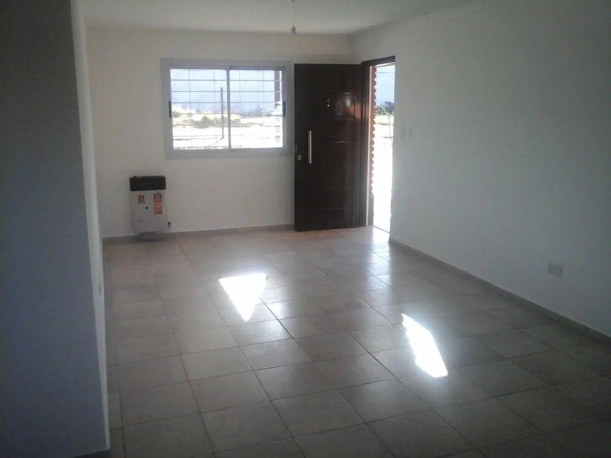 DPTO DE DOS DORMITORIO - BARRIO SAN SALVADOR 5