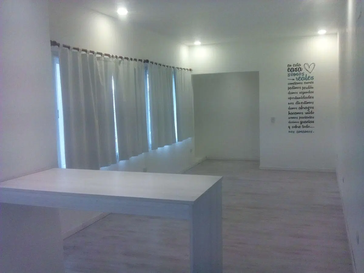 DPTO DE 1 DORM- BARRIO URCA 2
