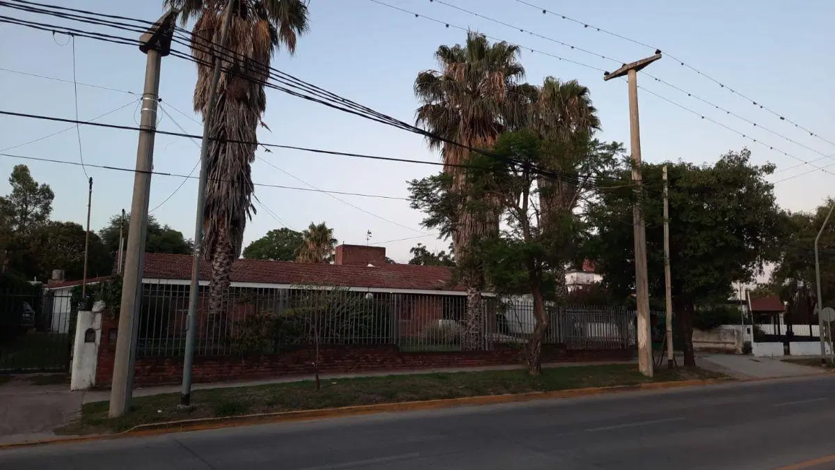 CASA EN ALQUILER -BARRIO QUISQUIZACATE 3