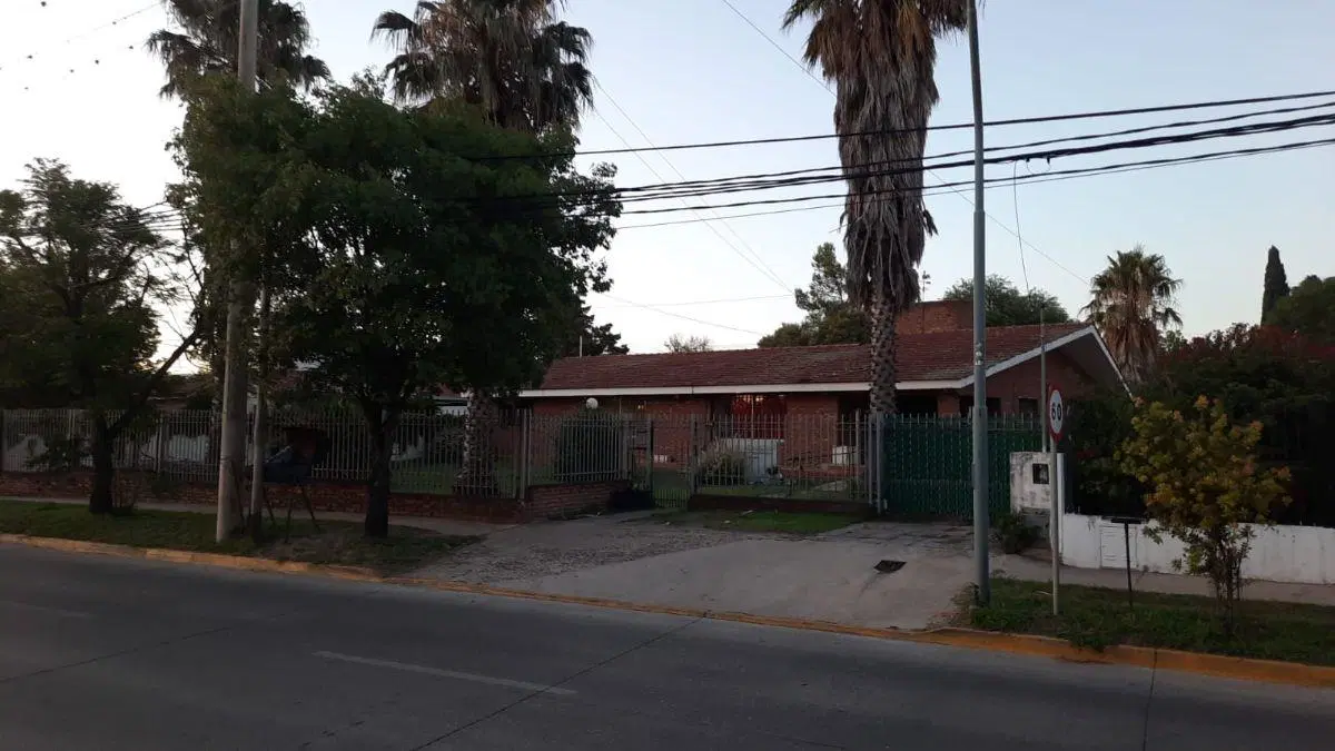 CASA EN ALQUILER -BARRIO QUISQUIZACATE 2