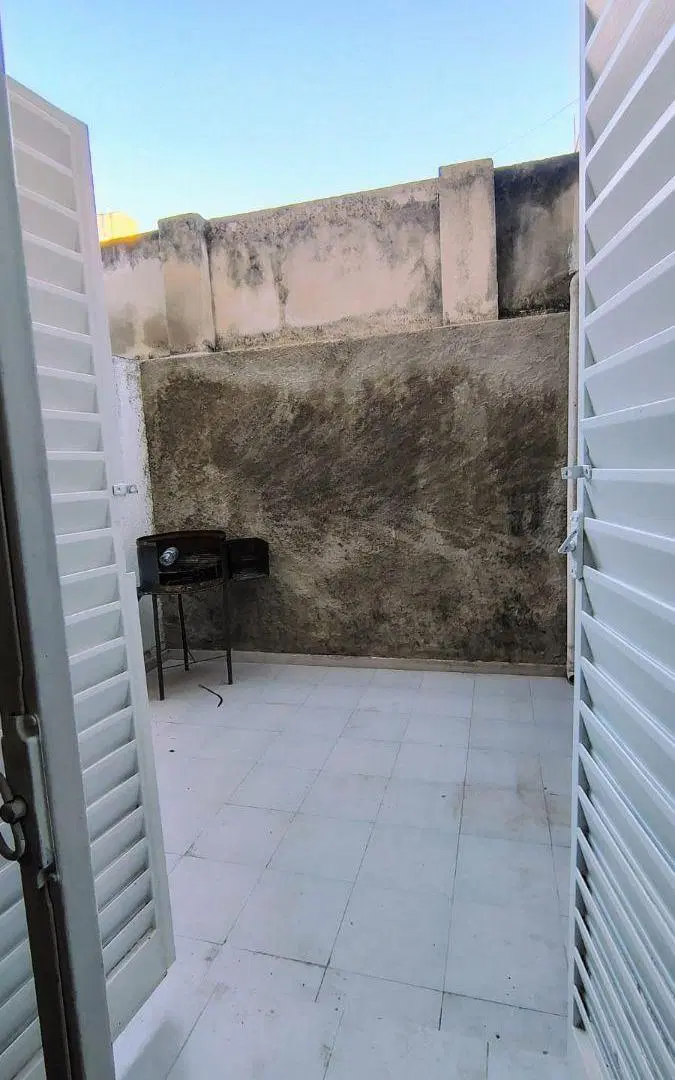 VENTA DPTO EN ALBERDI EXCELENTE UBICACION CERCA JEFATURA 5