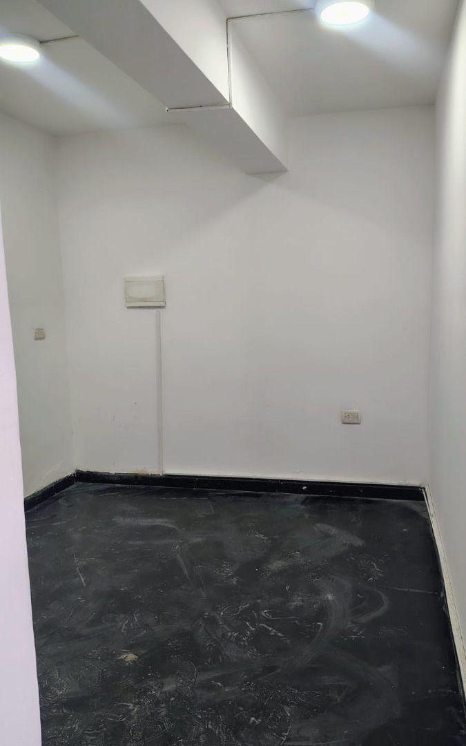 Foto de LOCAL COMERCIAL - BARRIO ALBERDI, imagen 4