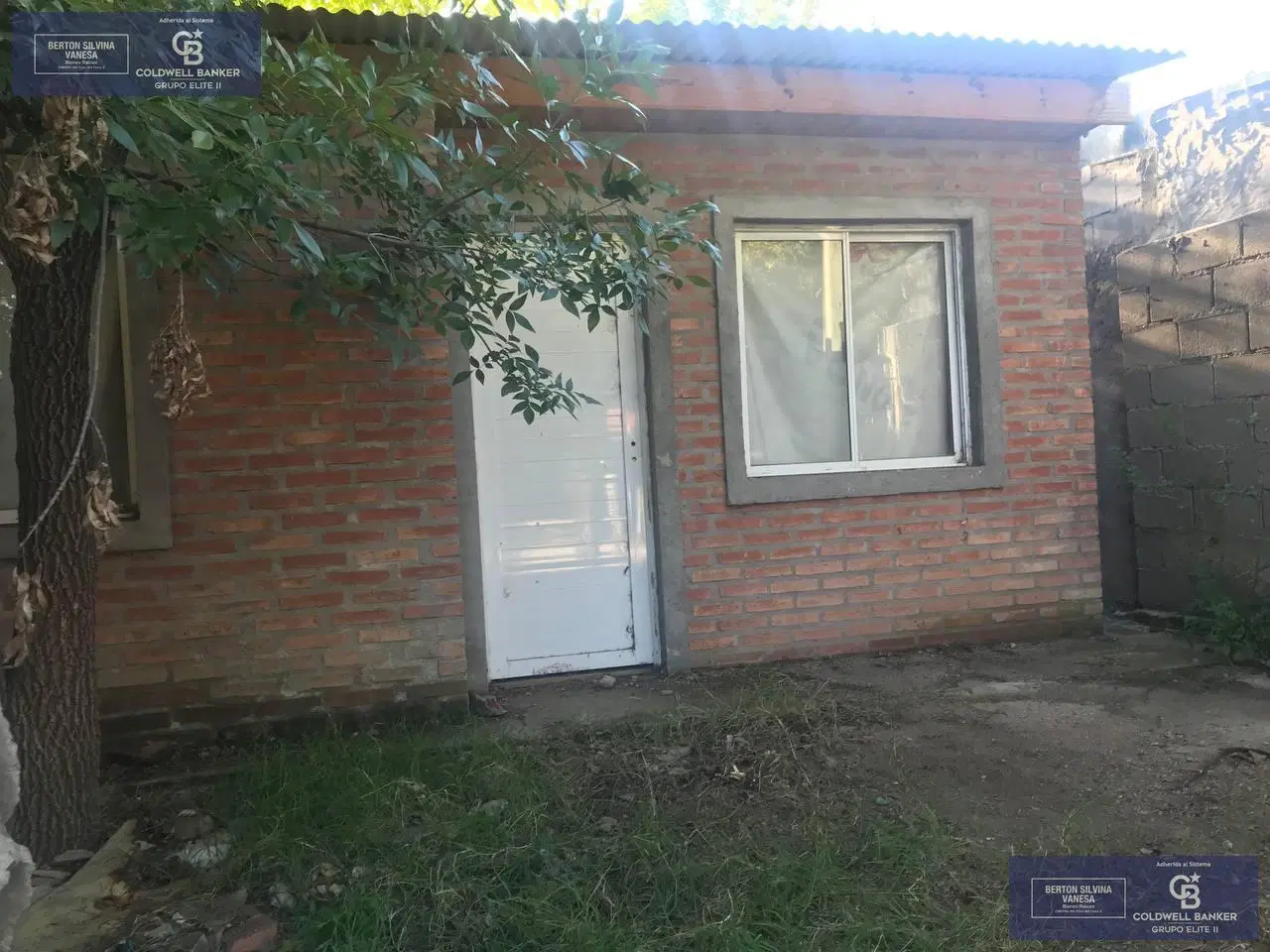 CASA EN VILLA MERCEDES CON PATIO 8
