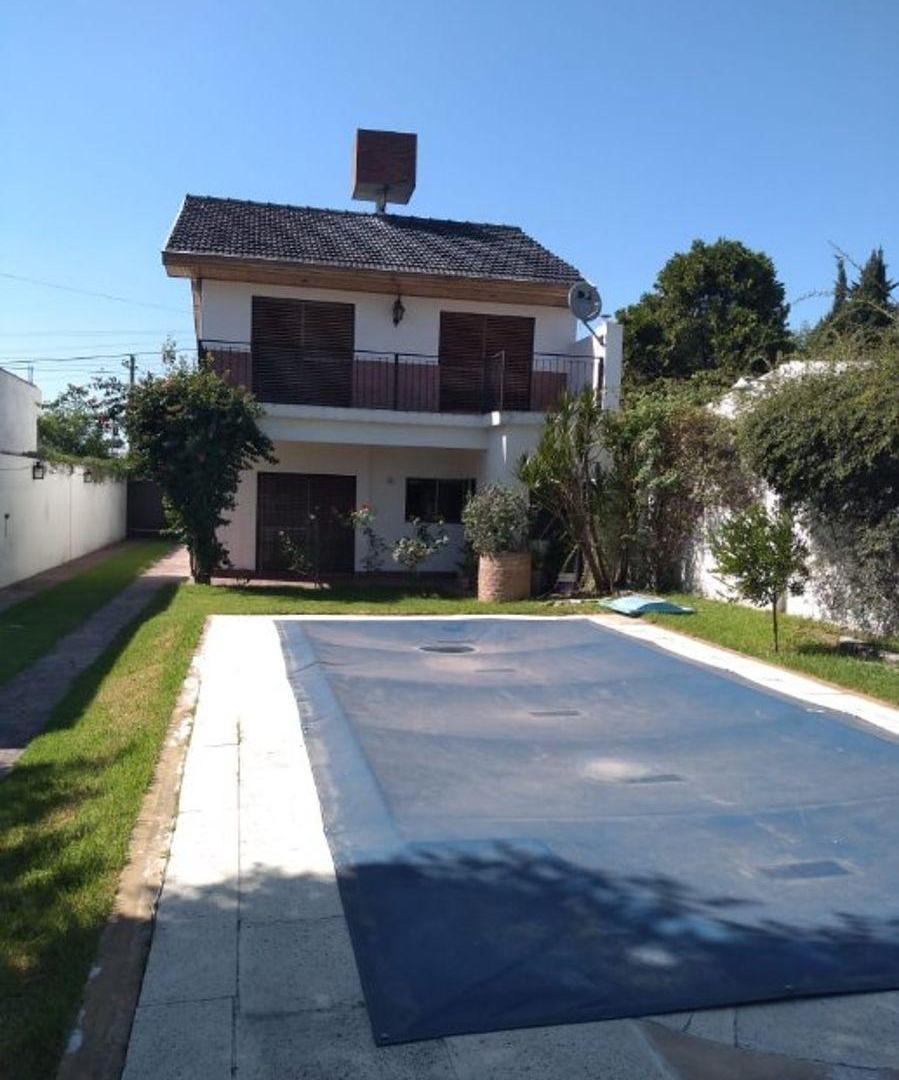 Importante propiedad de 4 ambientes con pileta !!! Ituzaingo zona las cabañas!!