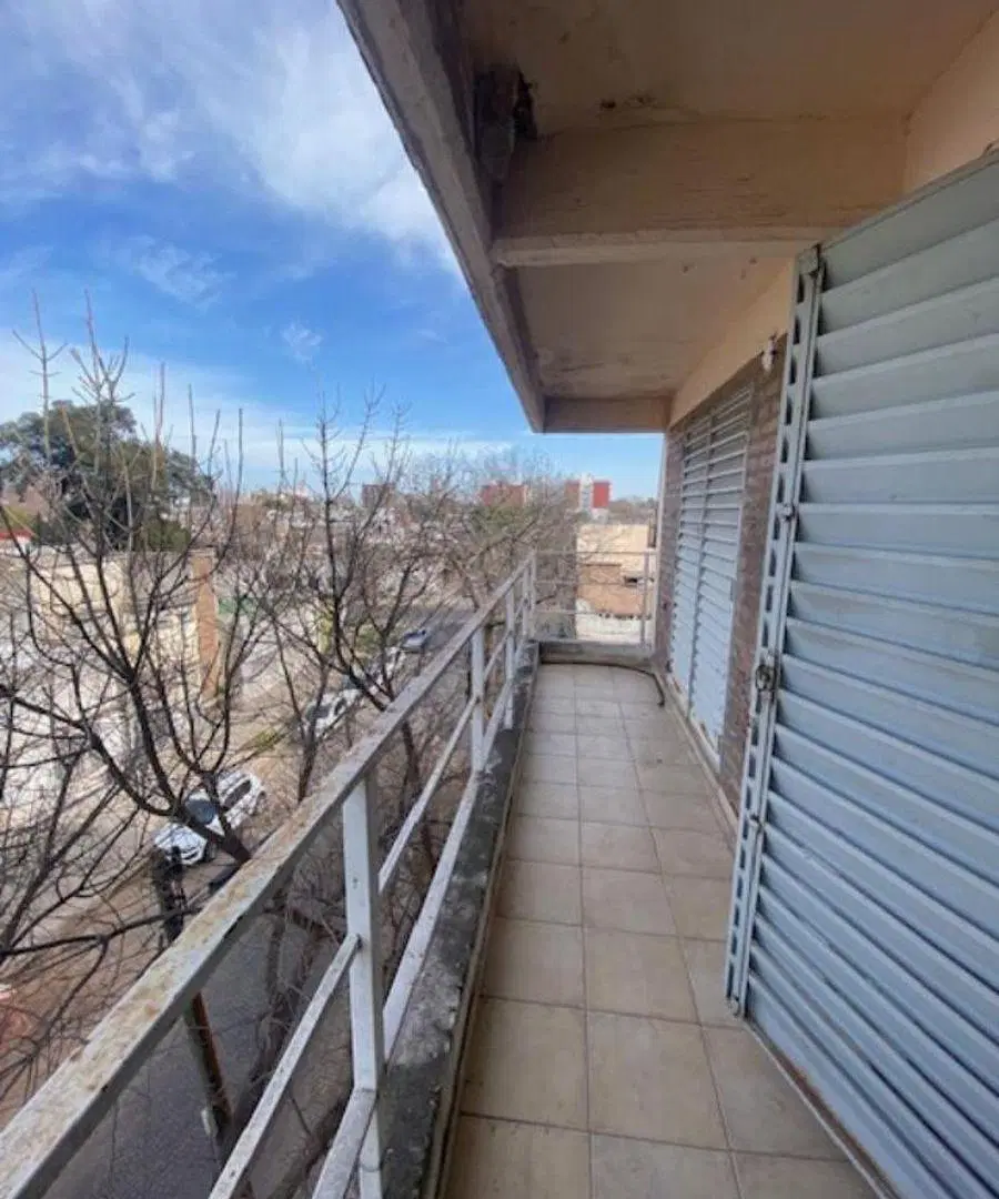 Departamento de 60 m² con 2 dormitorios en venta en Distrito Sur 4
