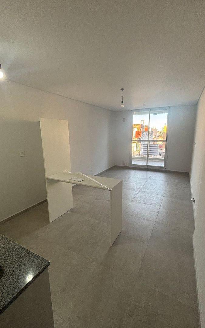 Foto de Alquiler departamento 2 dormitorios y 2 baños A ESTRENAR, imagen 2