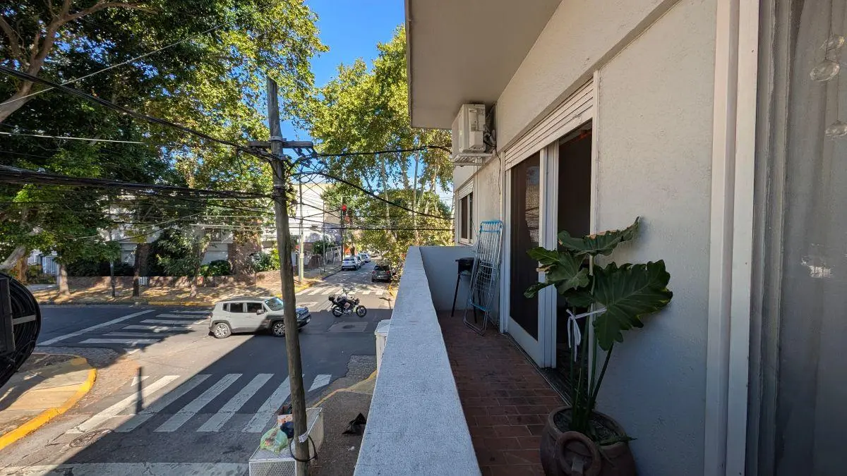 AMPLIO DEPARTAMENTO 2 AMBIENTES CON BALCON, BAULERA Y TERRAZA COMPARTIDA EN FLORIDA 2