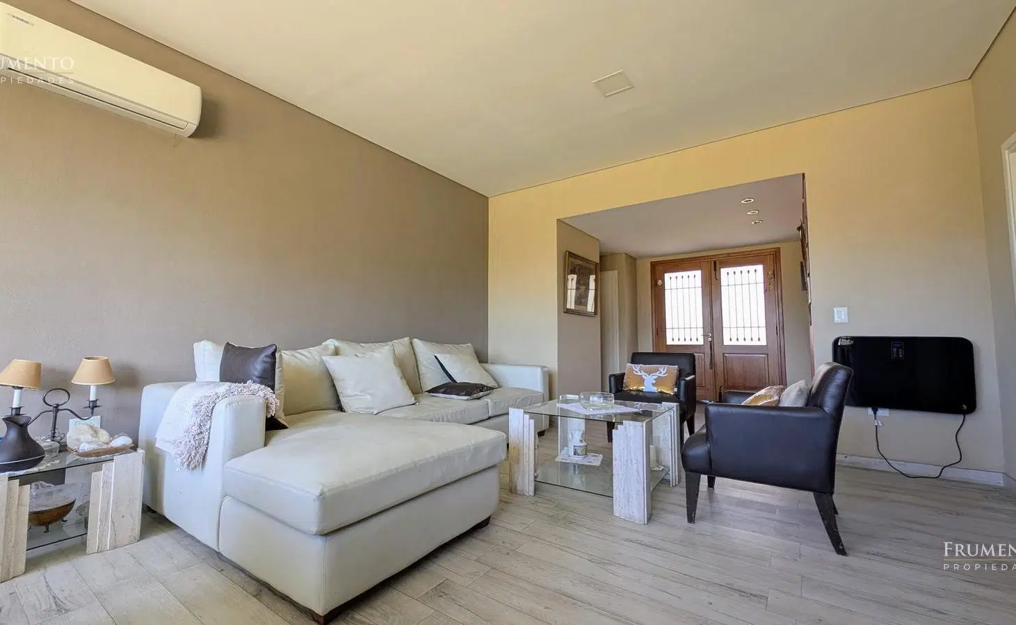 Casa 9 ambientes en Pilara, 1500 M2 de terreno 3
